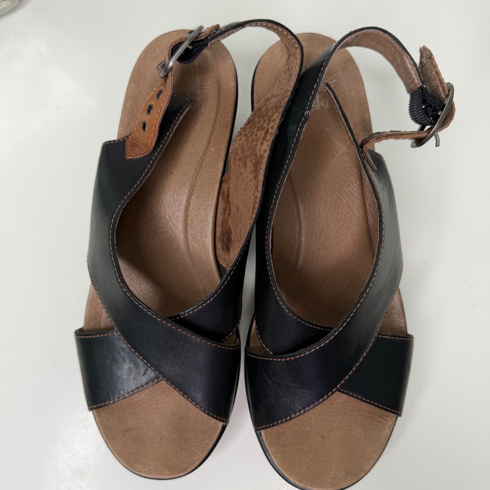 Dansko Jacinda Wedge Sandals Black Leather Cross Strap Comfort Boho 38EU/7.5-8US - Picture 5 of 11